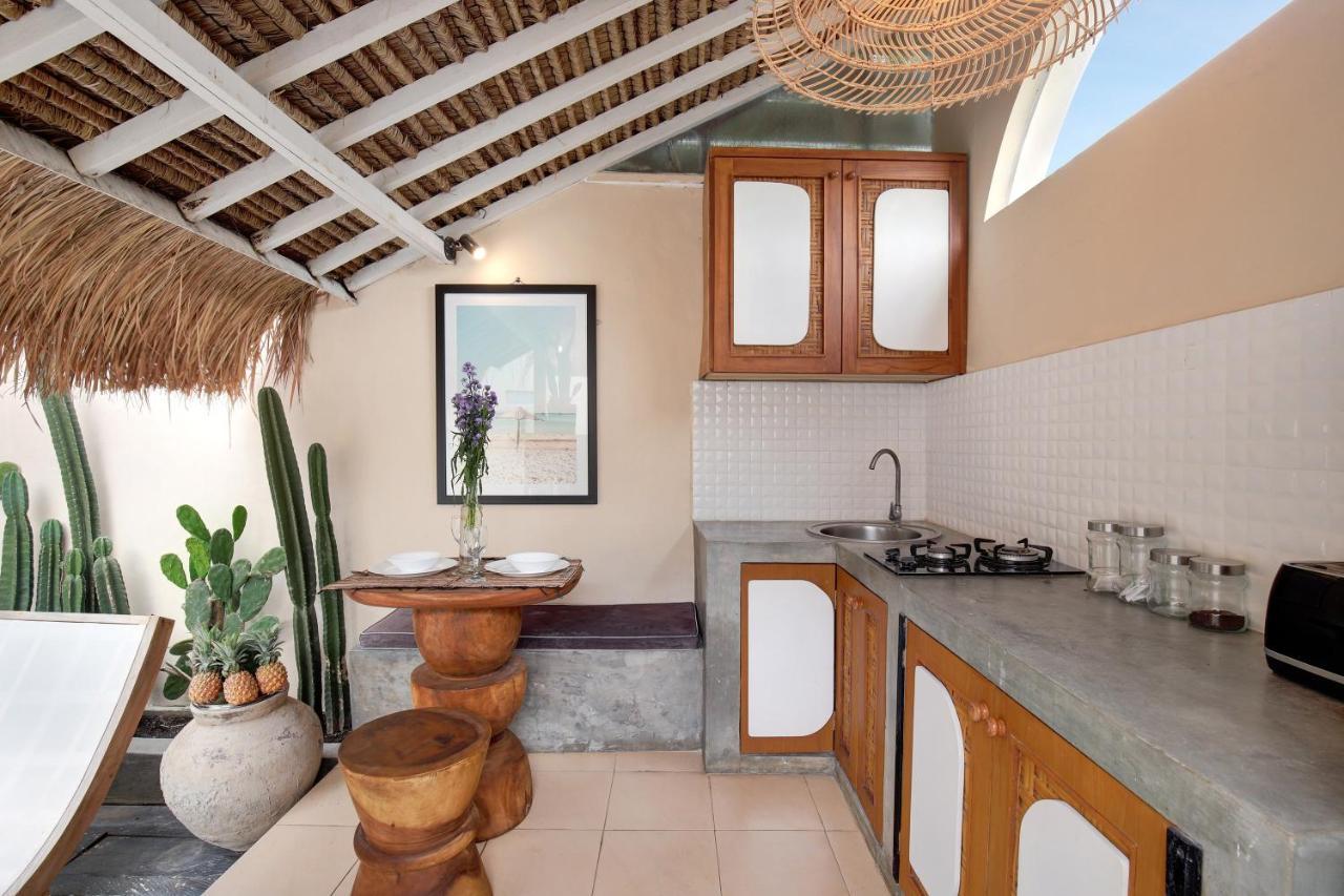 Seminyak Beach Bungalow Studio Villa 1 With Private Pool Sbb1 Екстериор снимка