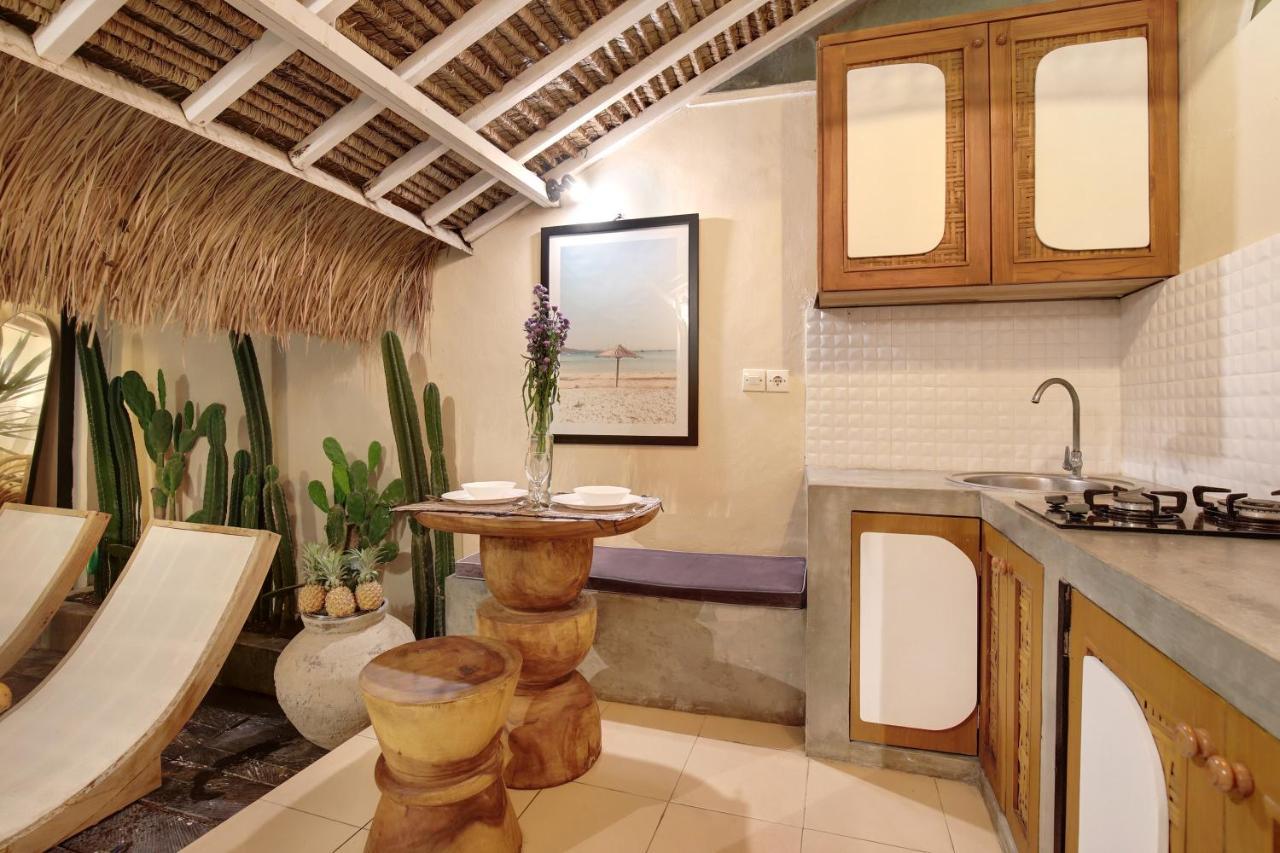 Seminyak Beach Bungalow Studio Villa 1 With Private Pool Sbb1 Екстериор снимка